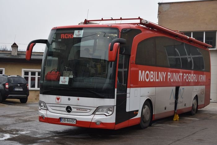 mundurowi-i-uczniowie-w-akcji-spokrewnieni-suzba-foto-73896