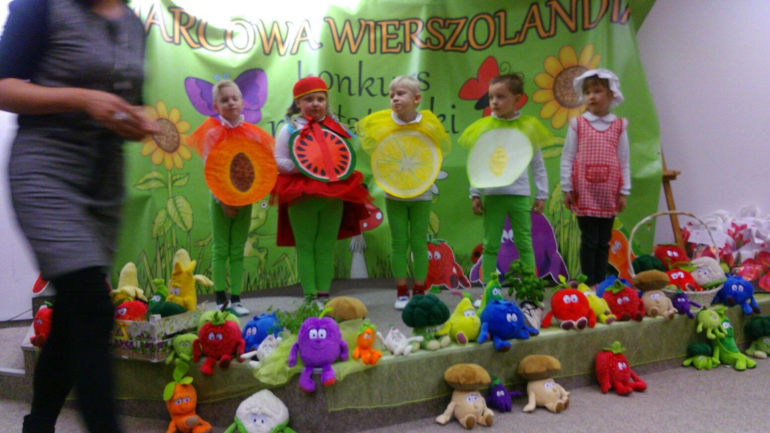 mali-artysci-mowili-wierszem-o-witaminkach-foto-73901