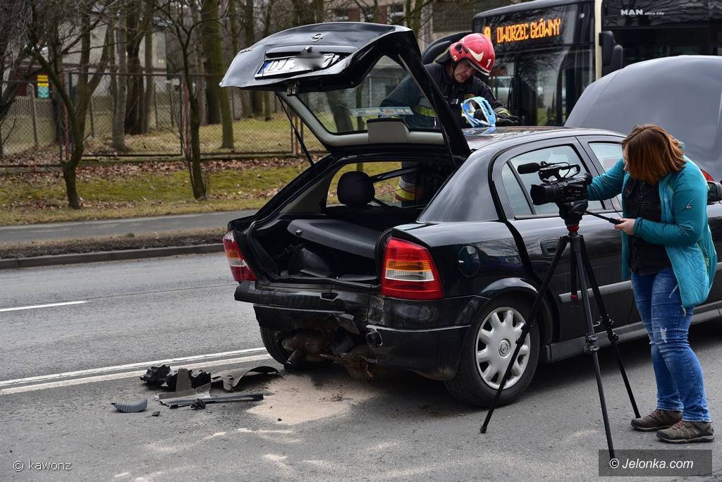 zderzenie-w-poblizu-zajezdni-mzk-foto-73924