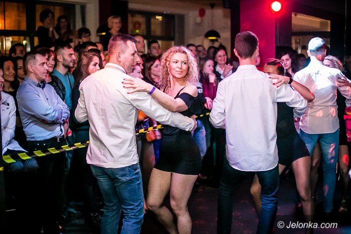 zmysowy-taniec-grup-cieslaka-foto-73961