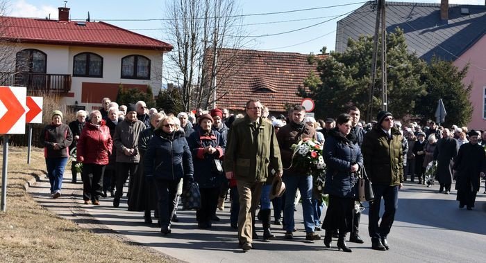 ostatnia-droga-byego-proboszcza-piechowic-foto-73962