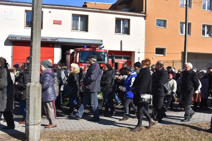 ostatnia-droga-byego-proboszcza-piechowic-foto-73962