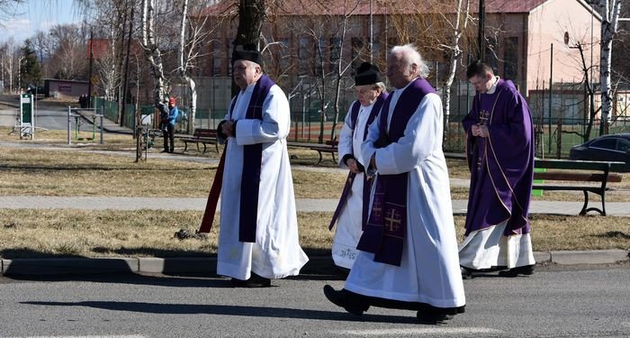 ostatnia-droga-byego-proboszcza-piechowic-foto-73962