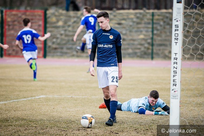 wazne-zwyciestwo-juniorow-karkonoszy-foto-73974