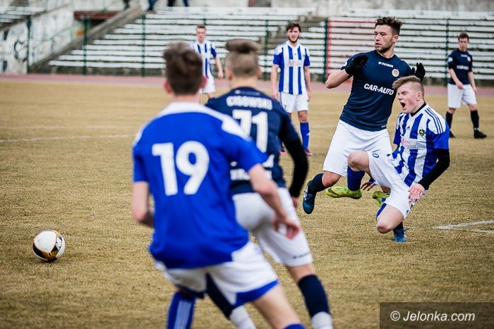 wazne-zwyciestwo-juniorow-karkonoszy-foto-73974