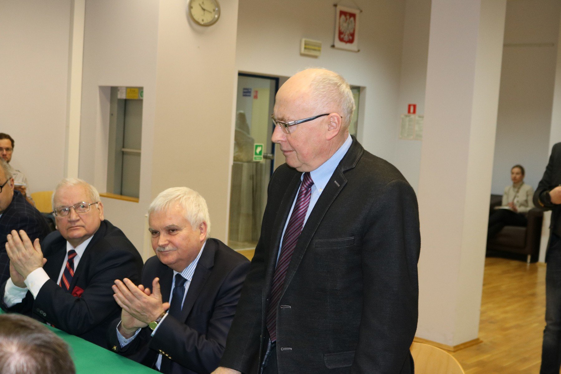 czas-na-zawodowcow-w-jeleniej-gorze-foto-73979