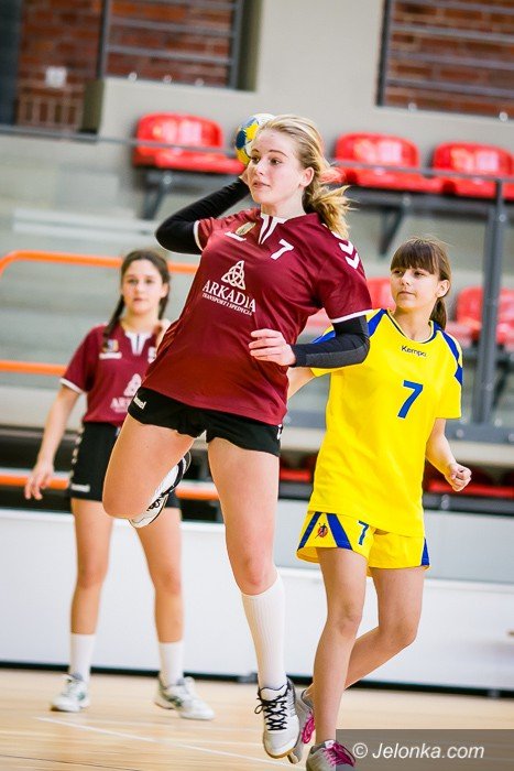 jedynka-ziebice-okazaa-sie-za-mocna-foto-73992
