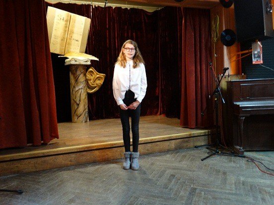 spiewali-i-recytowali-poezje-w-mdk-foto-74061