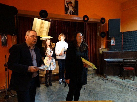spiewali-i-recytowali-poezje-w-mdk-foto-74061