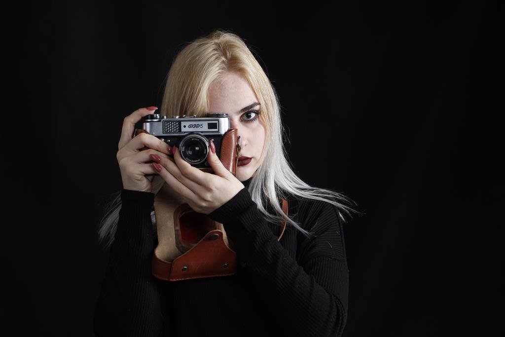 bezpatne-zajecia-z-rysunku-i-malarstwa-foto-74066