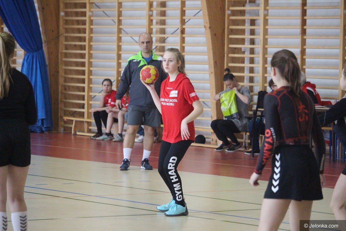 komplet-finalistek-o-mistrzostwo-jeleniej-gory-foto-74068