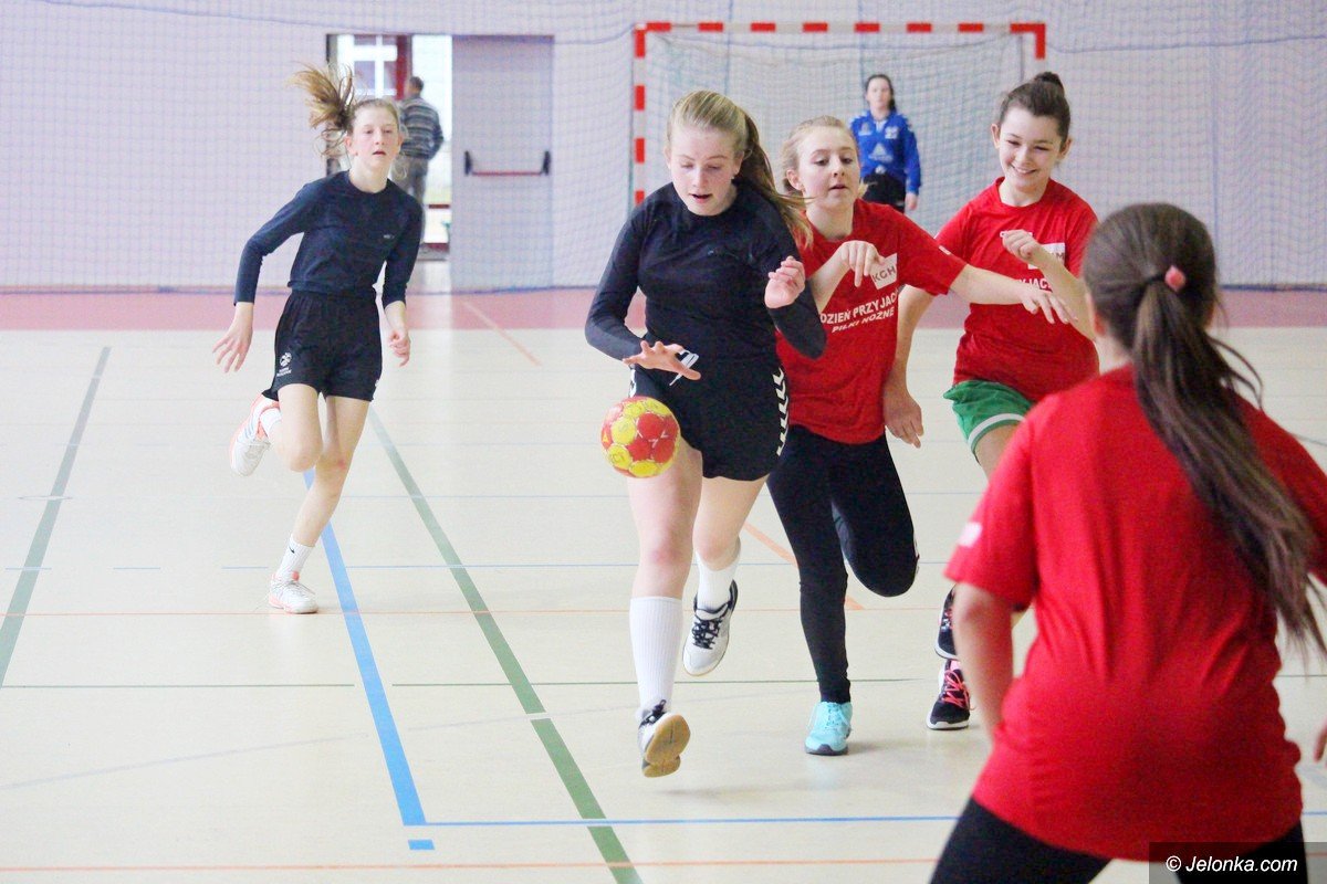 komplet-finalistek-o-mistrzostwo-jeleniej-gory-foto-74068