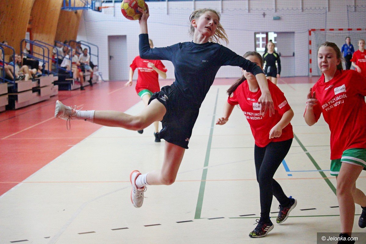 komplet-finalistek-o-mistrzostwo-jeleniej-gory-foto-74068