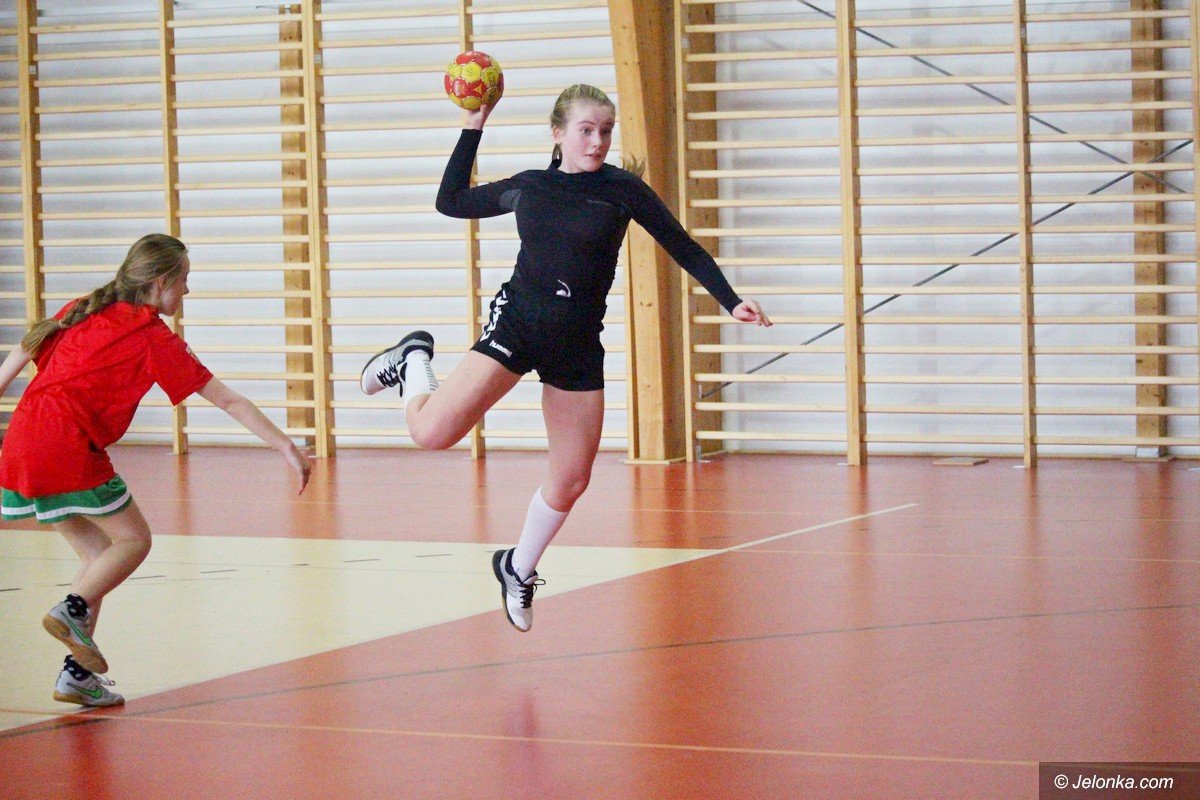 komplet-finalistek-o-mistrzostwo-jeleniej-gory-foto-74068