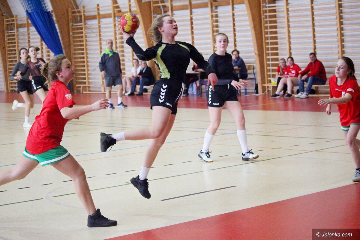 komplet-finalistek-o-mistrzostwo-jeleniej-gory-foto-74068
