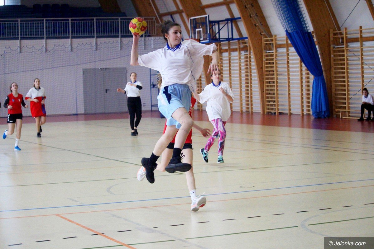 komplet-finalistek-o-mistrzostwo-jeleniej-gory-foto-74068