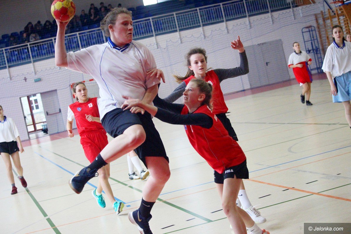 komplet-finalistek-o-mistrzostwo-jeleniej-gory-foto-74068