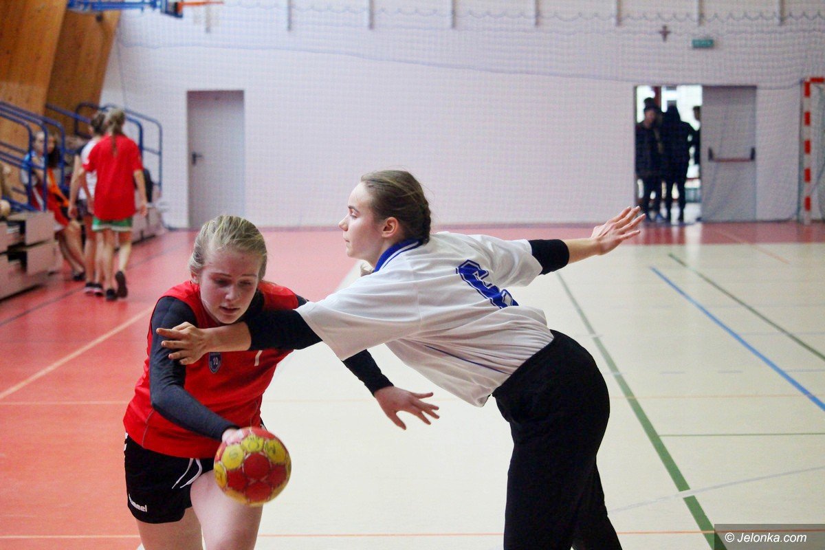 komplet-finalistek-o-mistrzostwo-jeleniej-gory-foto-74068