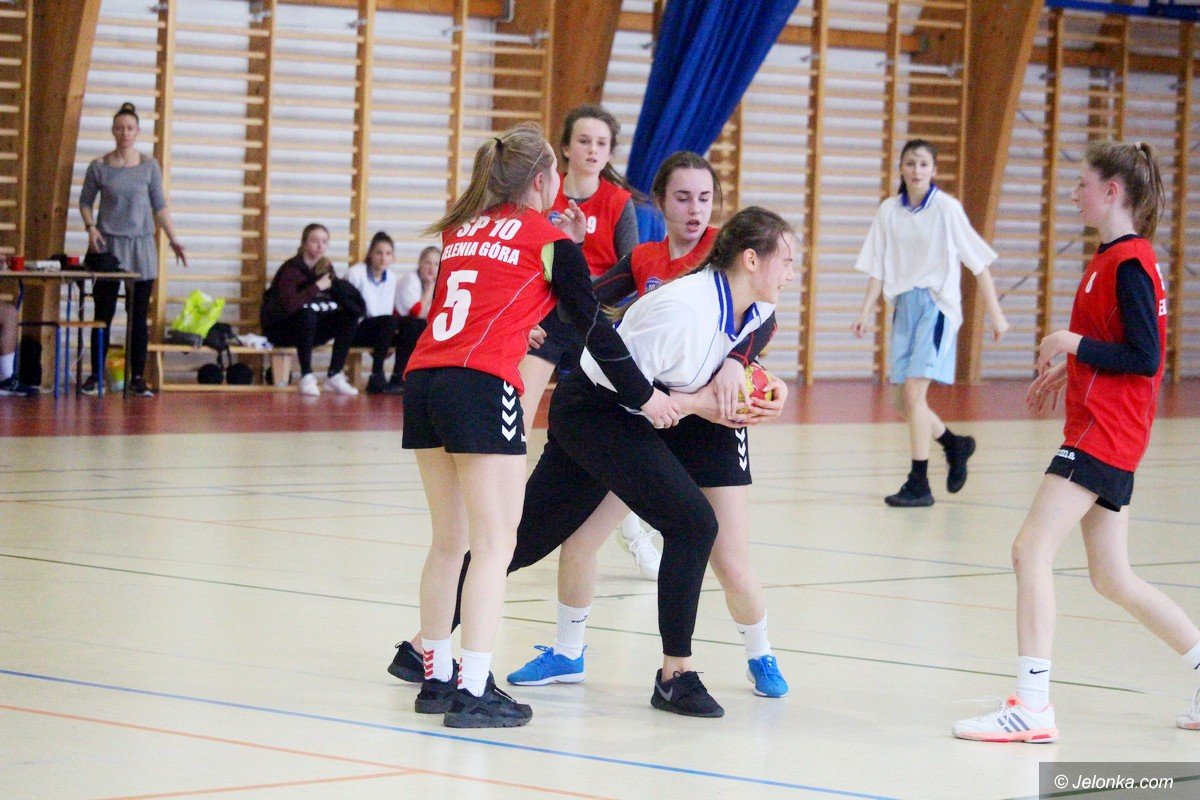 komplet-finalistek-o-mistrzostwo-jeleniej-gory-foto-74068