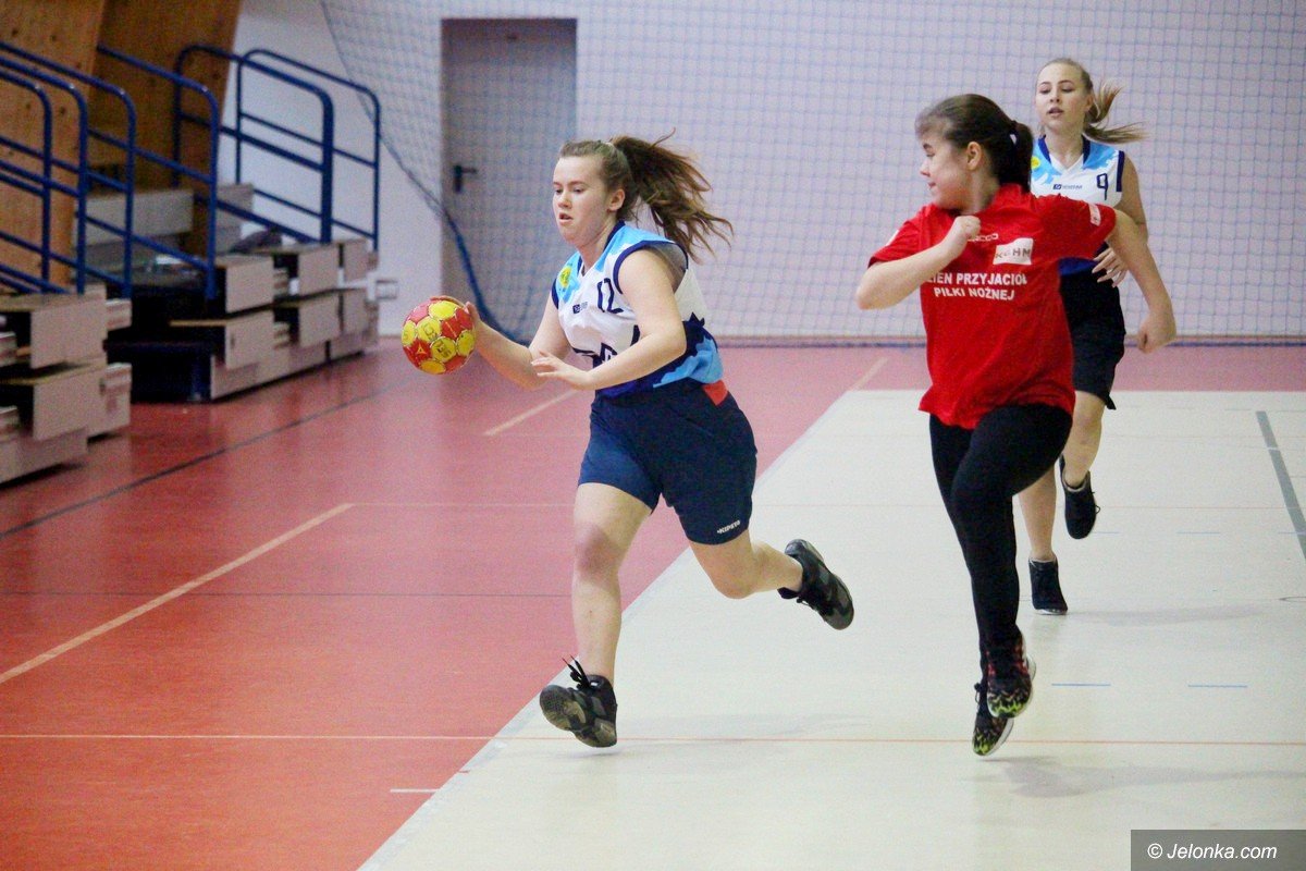 komplet-finalistek-o-mistrzostwo-jeleniej-gory-foto-74068