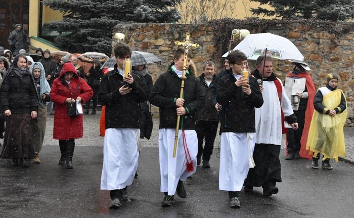 sniezna-droga-krzyzowa-foto-74115