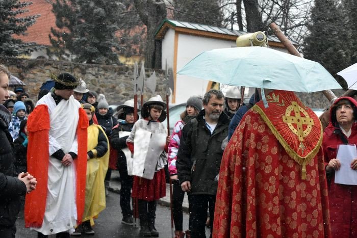 sniezna-droga-krzyzowa-foto-74115