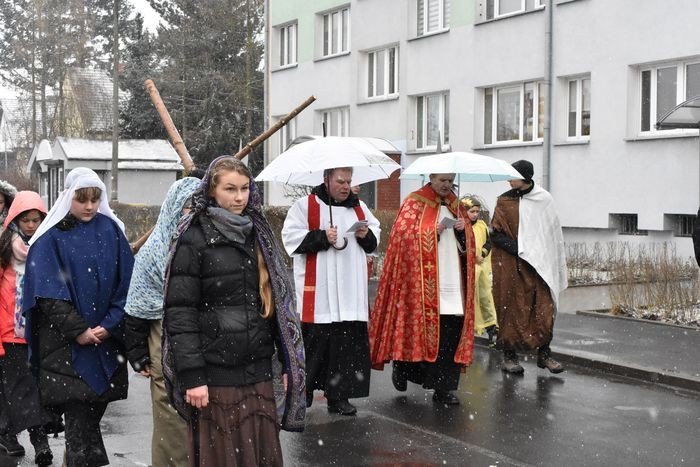 sniezna-droga-krzyzowa-foto-74115