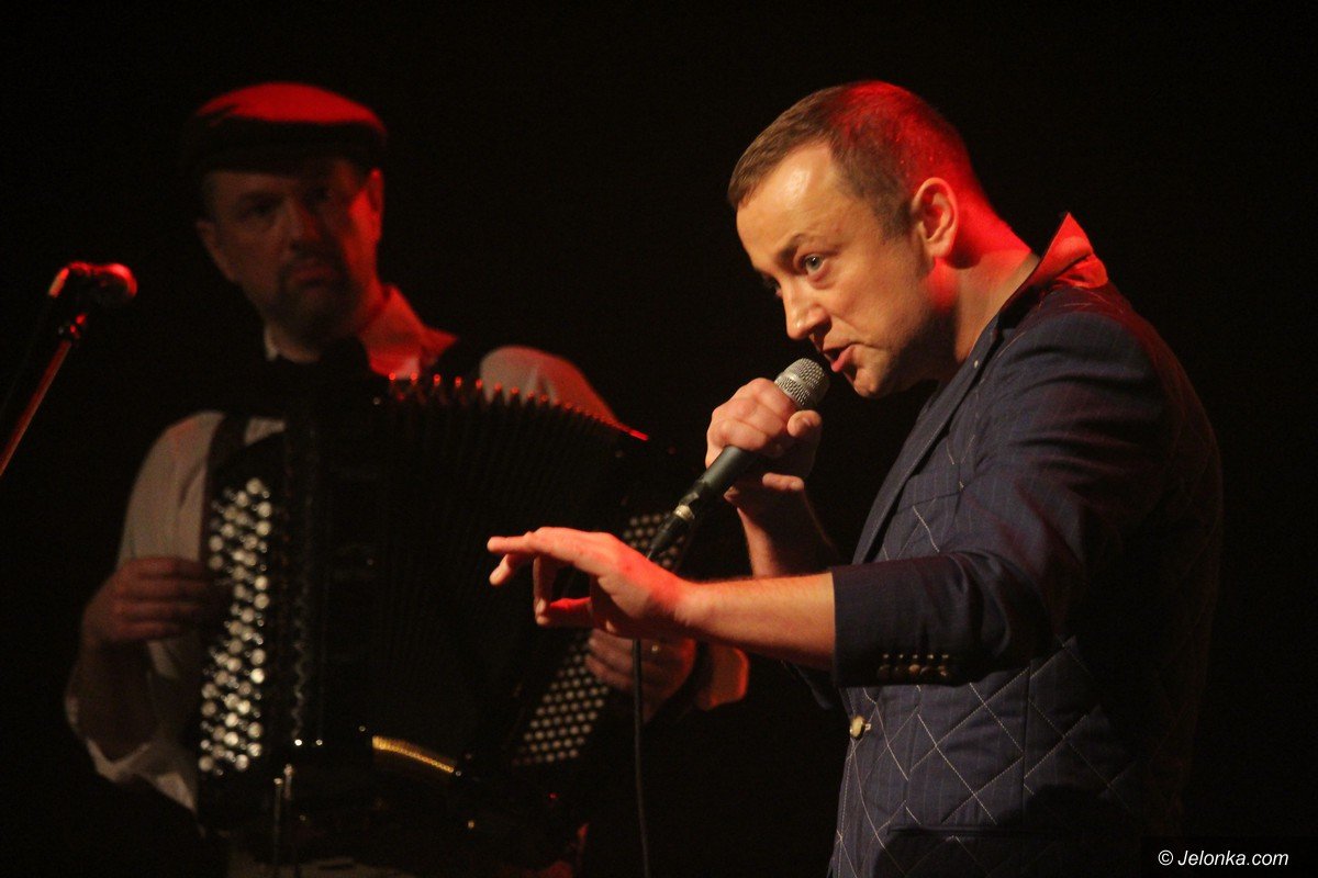 czesaw-mozil-zaspiewa-z-zespoem-foto-74117