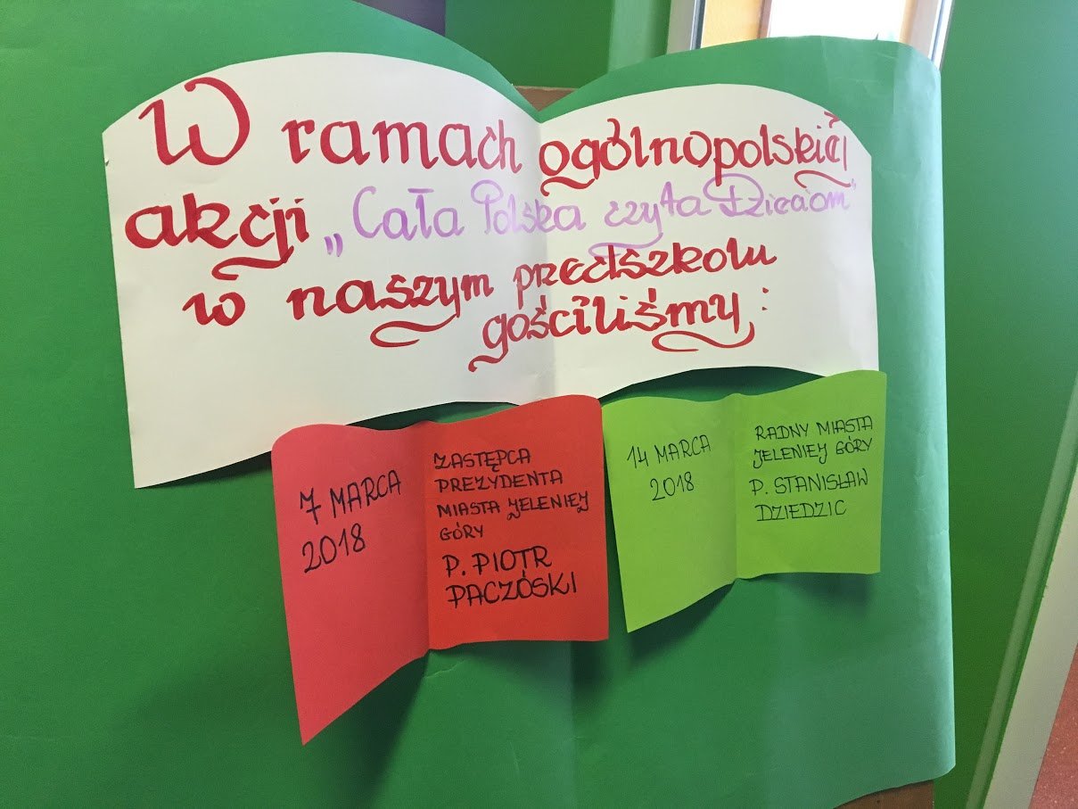 urzednicy-i-radni-czytaja-przedszkolakom-foto-74153