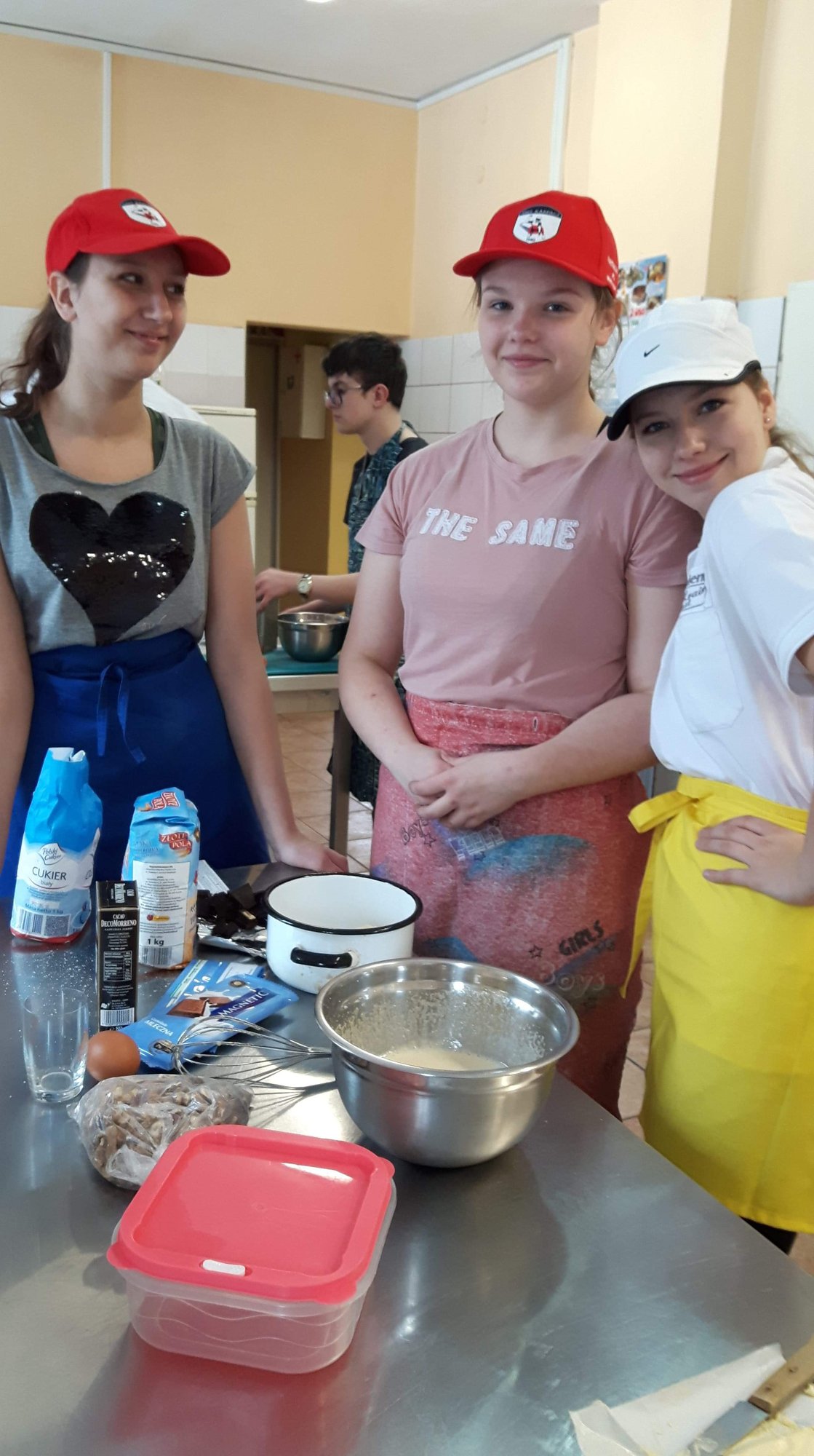 uczniowie-z-15-byli-w-goscinie-w-zspuibs-i-gotowali-foto-74258