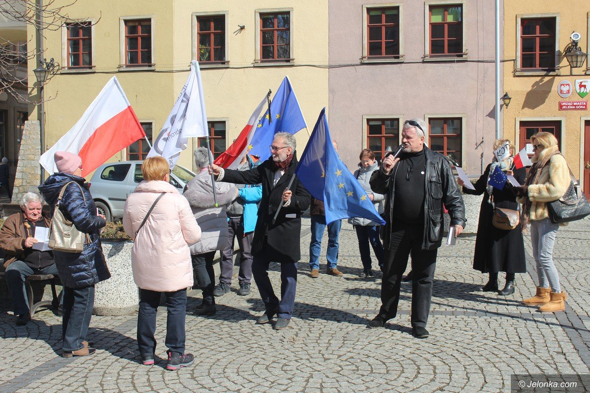 oda-do-radosci-w-wykonaniu-kodu-foto-74279
