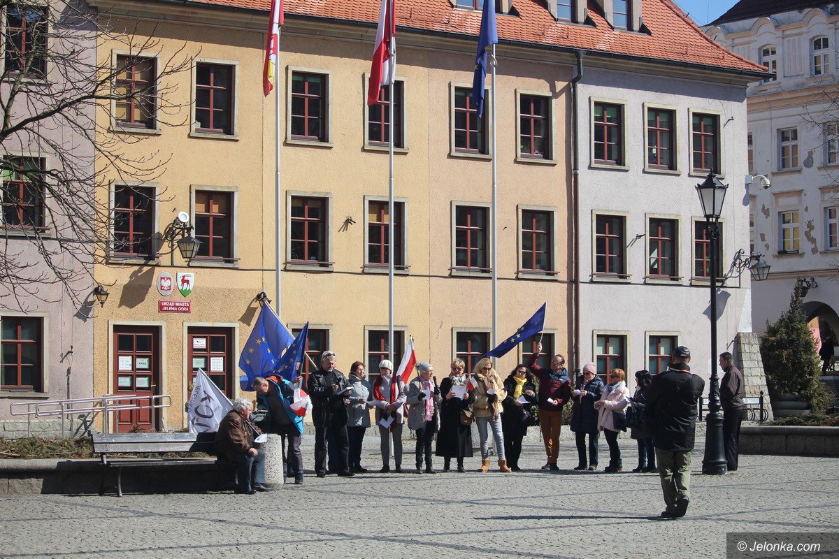 oda-do-radosci-w-wykonaniu-kodu-foto-74279