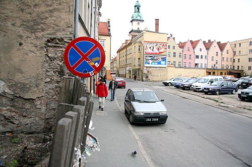 Fotografia mówi sama za siebie: scenka z ulicy Jasnej.