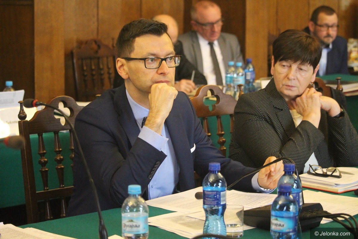 radni-zdecydowali-beda-podwyzki-pac-foto-74326