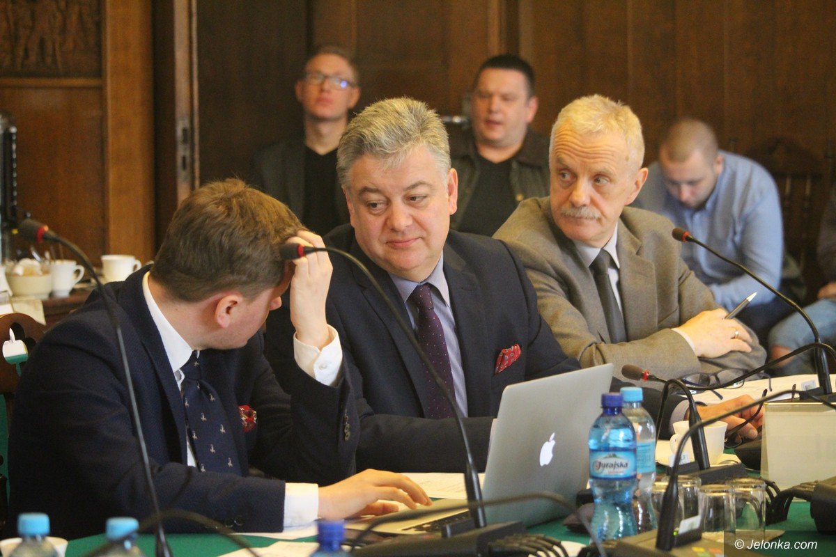 radni-zdecydowali-beda-podwyzki-pac-foto-74326