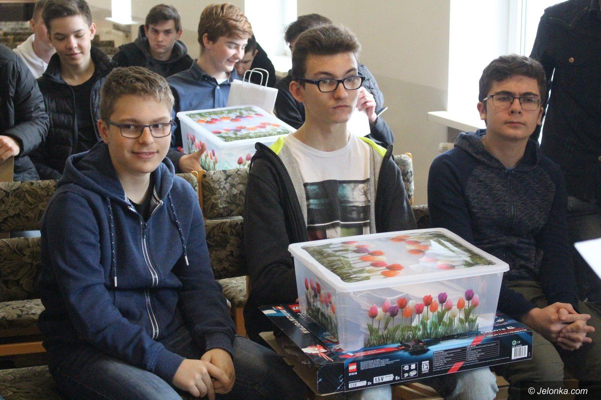 jeleniogorska-liga-robotow-wystartowaa-foto-74352