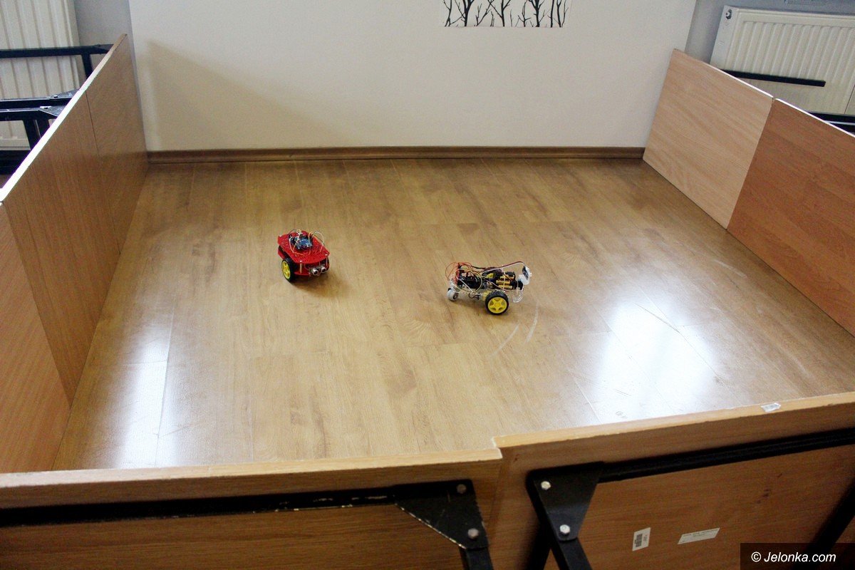 jeleniogorska-liga-robotow-wystartowaa-foto-74352