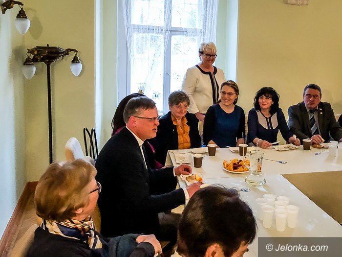 interact-w-suzbie-pokojuspotkanie-modych-foto-74354