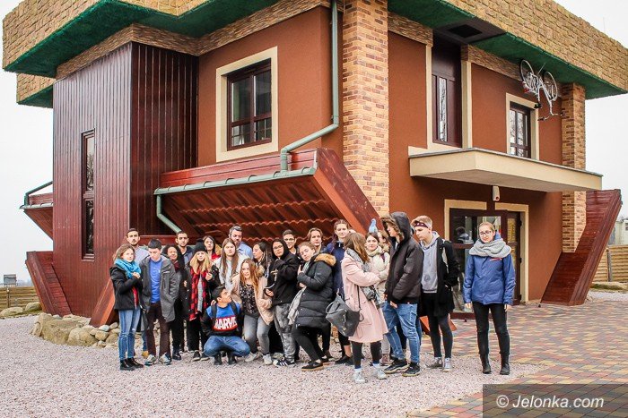 interact-w-suzbie-pokojuspotkanie-modych-foto-74354