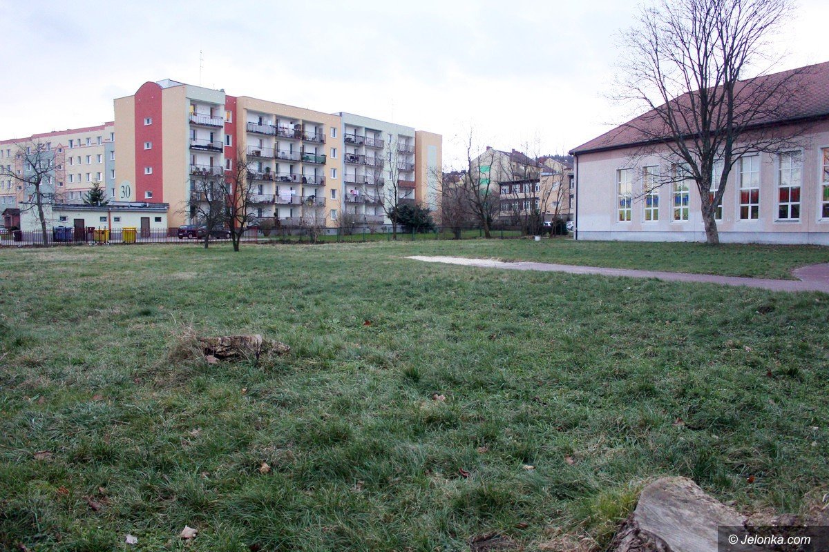 basen-przy-sp-10-bez-wykonawcy-foto-74485