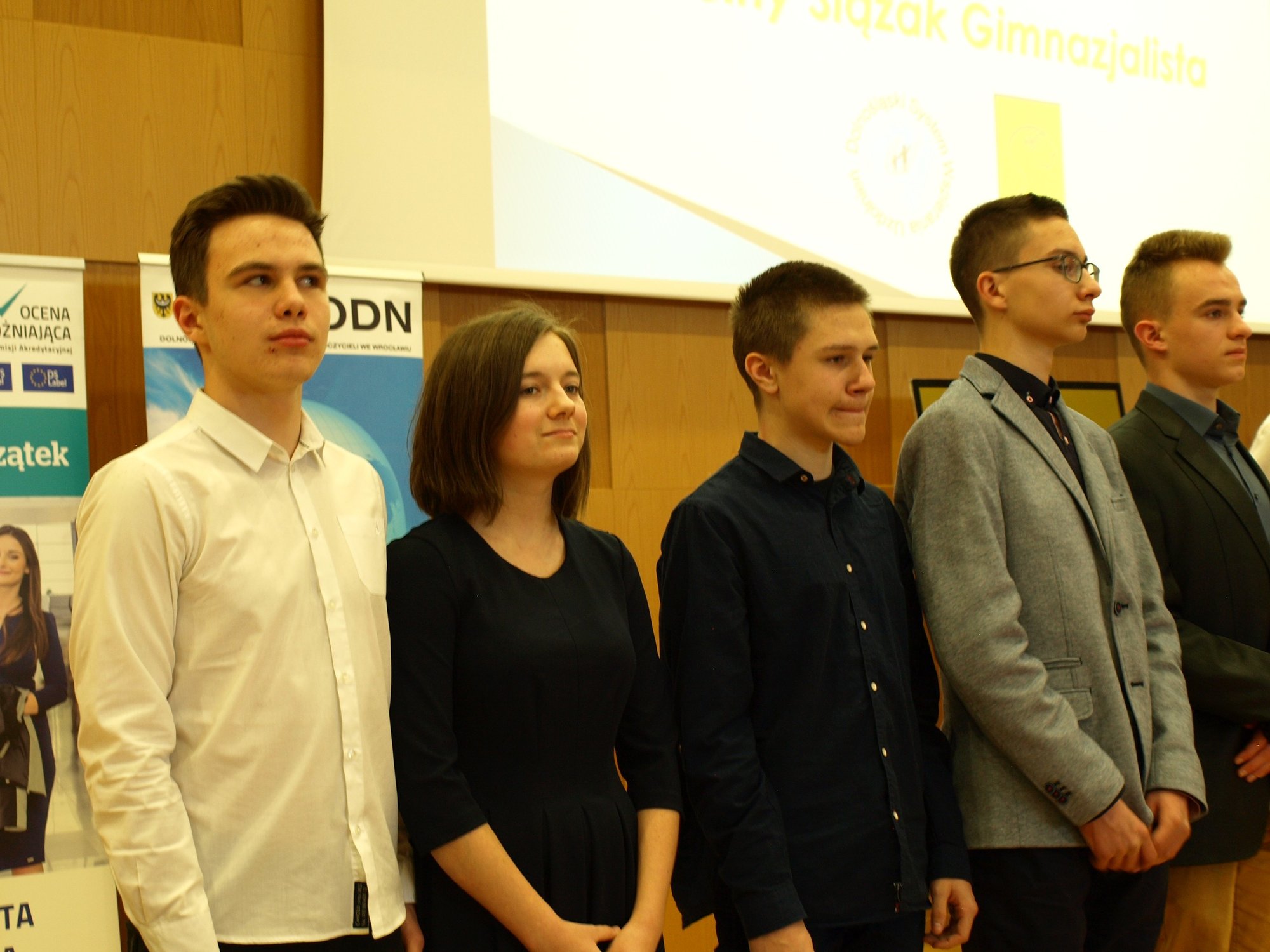 gimnazjalistki-z-zeroma-w-gronie-najlepszych-na-dolnym-slasku-foto-74511
