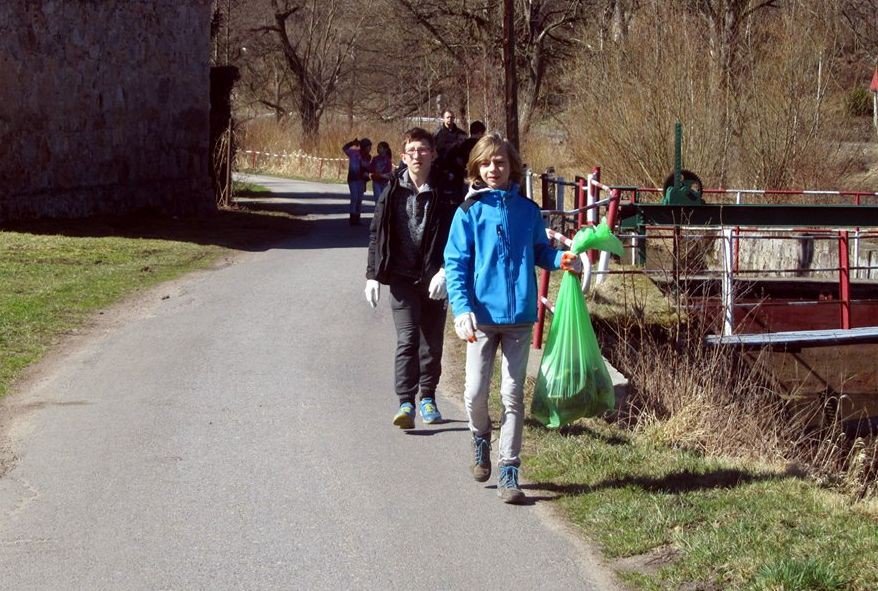 bogate-zniwo-akcji-ekologicznej-foto-74527