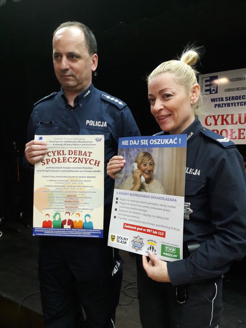 bezpieczny-senior-debata-spoeczna-w-odk-foto-74539