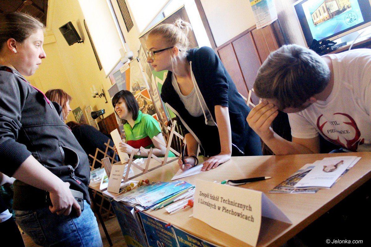 firmy-i-szkoy-na-targach-w-kpsw-foto-74547