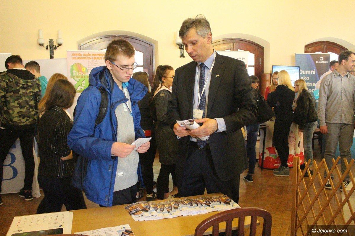 firmy-i-szkoy-na-targach-w-kpsw-foto-74547