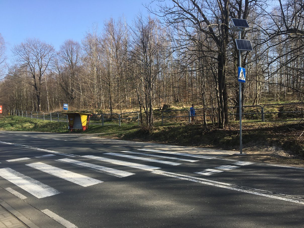 nowe-latarnie-solarne-w-jeleniej-gorze-foto-74561