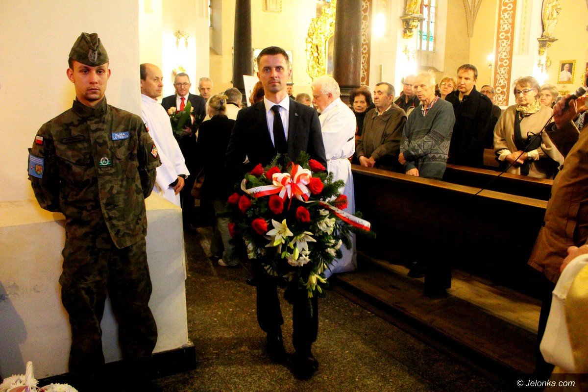 modlili-sie-w-rocznice-katastrofy-smolenskiej-foto-74575