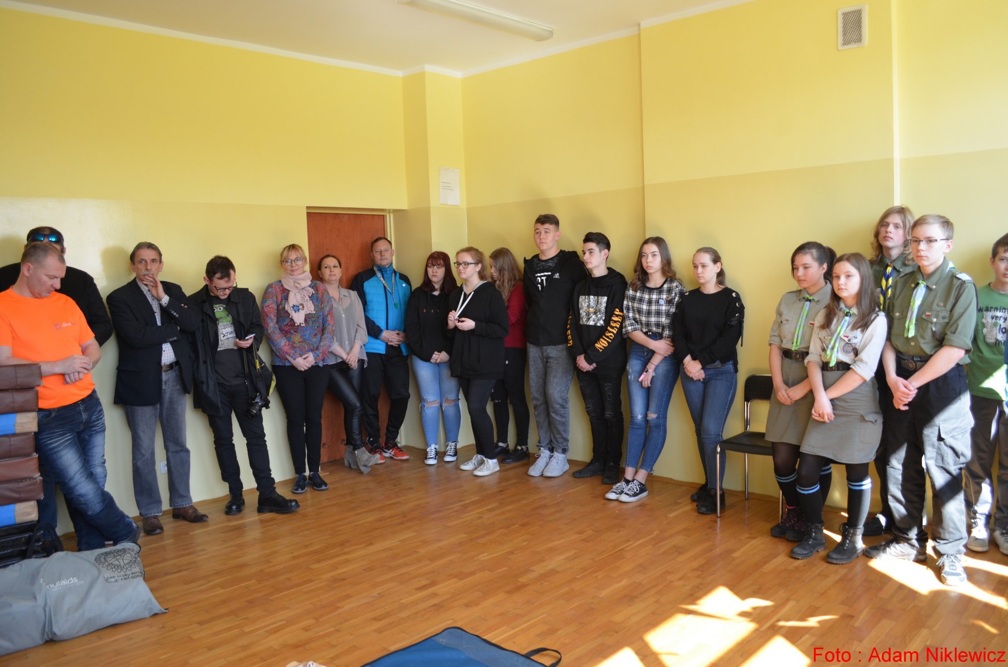 o-pierwszej-pomocy-w-szkole-w-omnicy-foto-74584