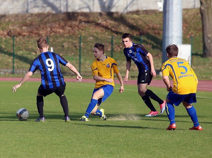 juniorzy-starsi-nie-zwalniaja-tempa-foto-74592