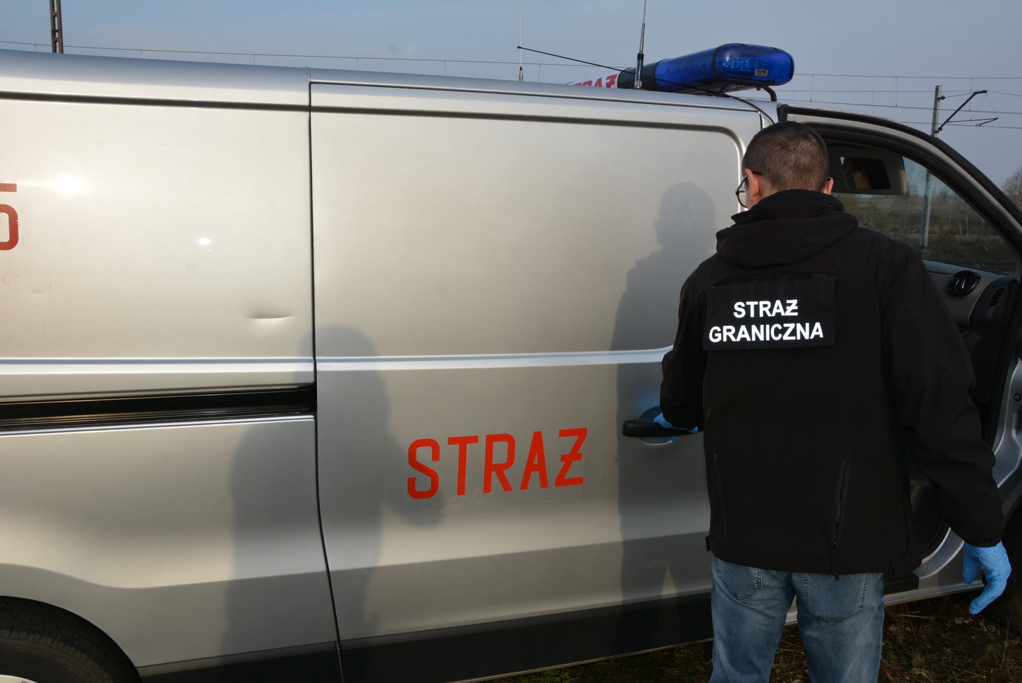 przemycali-papierosy-udawali-strazakow-foto-74679